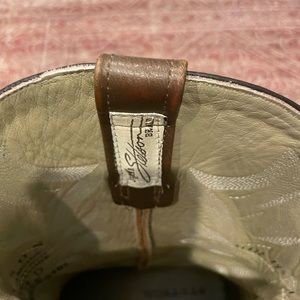 Stetson Men’s cowboy boots.Brown,full quill ostrich. Great condition. Size 11D